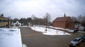 Weather camera view of Antwerp Primary School.