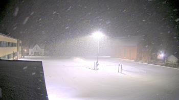 Weather camera view of Antwerp Primary School.