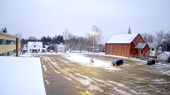 Weather camera view of Antwerp Primary School.