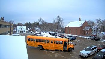 Weather camera view of Antwerp Primary School.