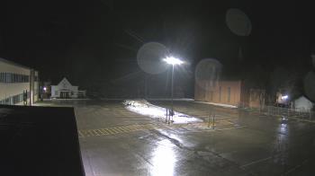 Weather camera view of Antwerp Primary School.