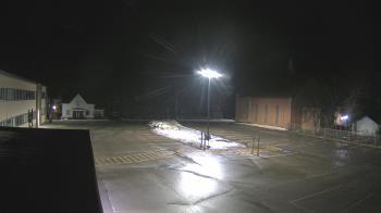 Weather camera view of Antwerp Primary School.