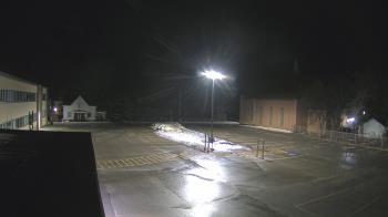 Weather camera view of Antwerp Primary School.