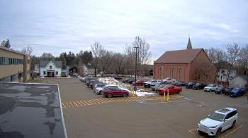 Weather camera view of Antwerp Primary School.