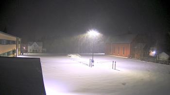 Weather camera view of Antwerp Primary School.
