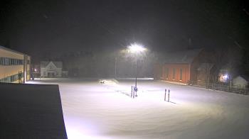 Weather camera view of Antwerp Primary School.