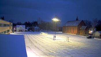 Weather camera view of Antwerp Primary School.
