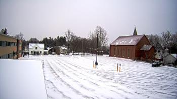 Weather camera view of Antwerp Primary School.
