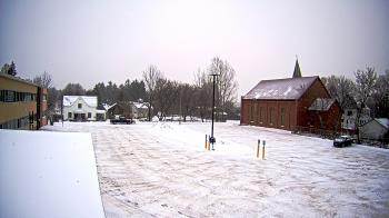 Weather camera view of Antwerp Primary School.