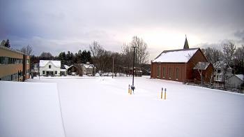 Weather camera view of Antwerp Primary School.