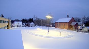 Weather camera view of Antwerp Primary School.