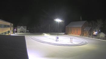 Weather camera view of Antwerp Primary School.