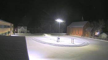 Weather camera view of Antwerp Primary School.
