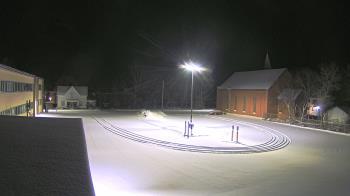 Weather camera view of Antwerp Primary School.