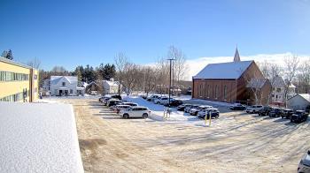 Weather camera view of Antwerp Primary School.