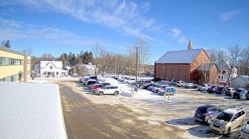 Weather camera view of Antwerp Primary School.