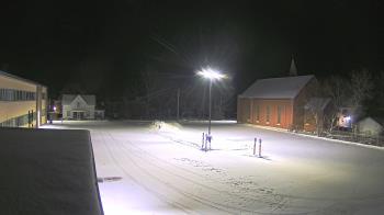Weather camera view of Antwerp Primary School.