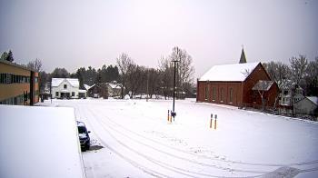 Weather camera view of Antwerp Primary School.