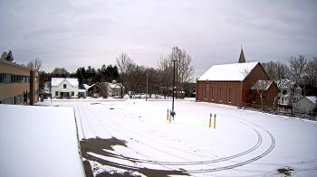 Weather camera view of Antwerp Primary School.