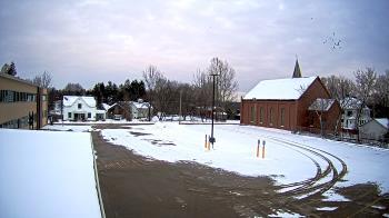 Weather camera view of Antwerp Primary School.