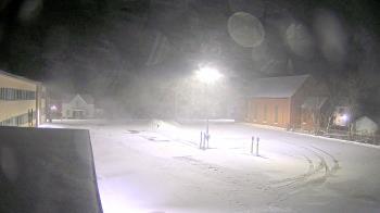 Weather camera view of Antwerp Primary School.