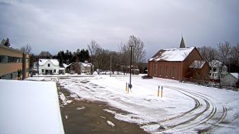 Weather camera view of Antwerp Primary School.