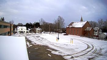 Weather camera view of Antwerp Primary School.