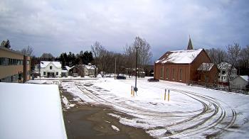 Weather camera view of Antwerp Primary School.