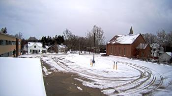 Weather camera view of Antwerp Primary School.