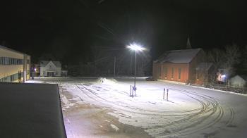 Weather camera view of Antwerp Primary School.