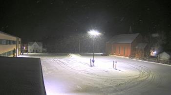 Weather camera view of Antwerp Primary School.