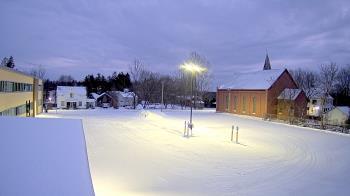 Weather camera view of Antwerp Primary School.