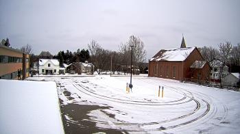 Weather camera view of Antwerp Primary School.