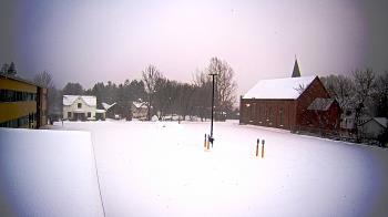 Weather camera view of Antwerp Primary School.