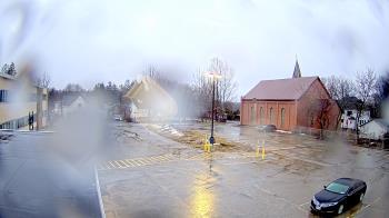 Weather camera view of Antwerp Primary School.