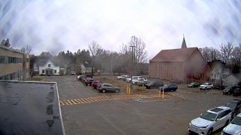 Weather camera view of Antwerp Primary School.
