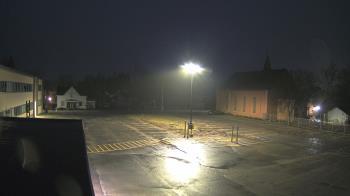 Weather camera view of Antwerp Primary School.
