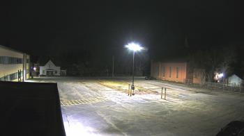 Weather camera view of Antwerp Primary School.