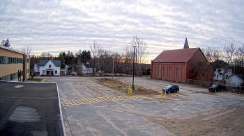 Weather camera view of Antwerp Primary School.