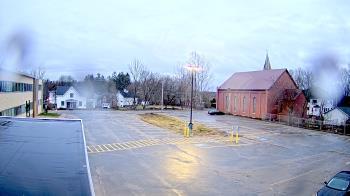 Weather camera view of Antwerp Primary School.