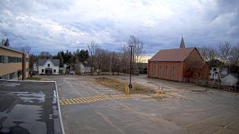 Weather camera view of Antwerp Primary School.