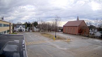 Weather camera view of Antwerp Primary School.