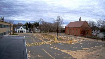 Weather camera view of Antwerp Primary School.