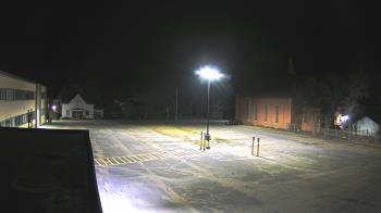 Weather camera view of Antwerp Primary School.