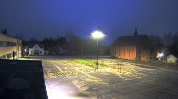 Weather camera view of Antwerp Primary School.