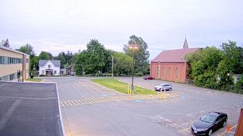 Weather camera view of Antwerp Primary School.