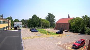 Weather camera view of Antwerp Primary School.