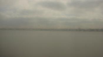 Weather camera view of SBPG Port Ship Service Arabi.