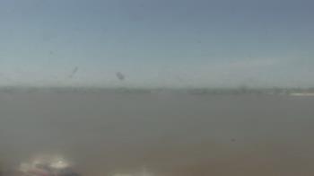 Weather camera view of SBPG Port Ship Service Arabi.