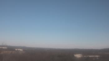 Weather camera view of Anne Arundel CC at AMIL.